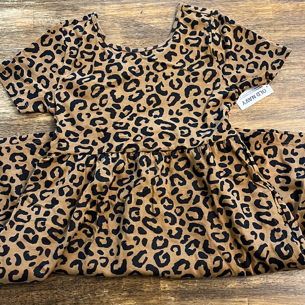 Old Navy leopard dress NWT
